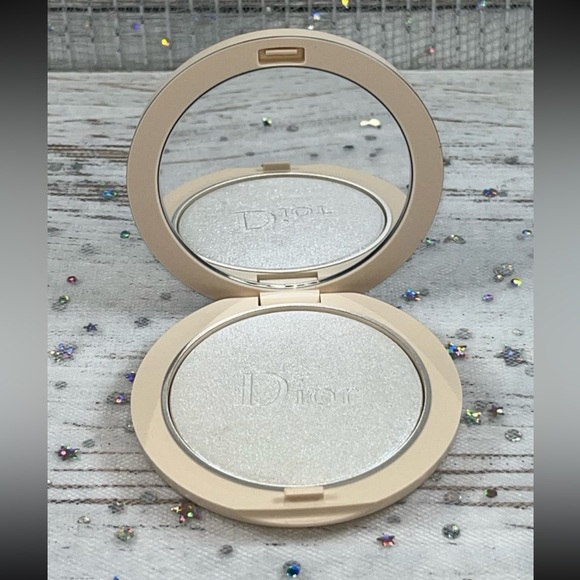 Dior Forever Couture Luminizer, 03 Pearlescent Glow, New In Box - Picture 2 of 9